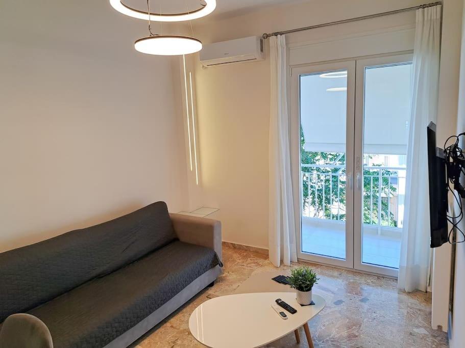 Luxury Suite Patras Exterior foto