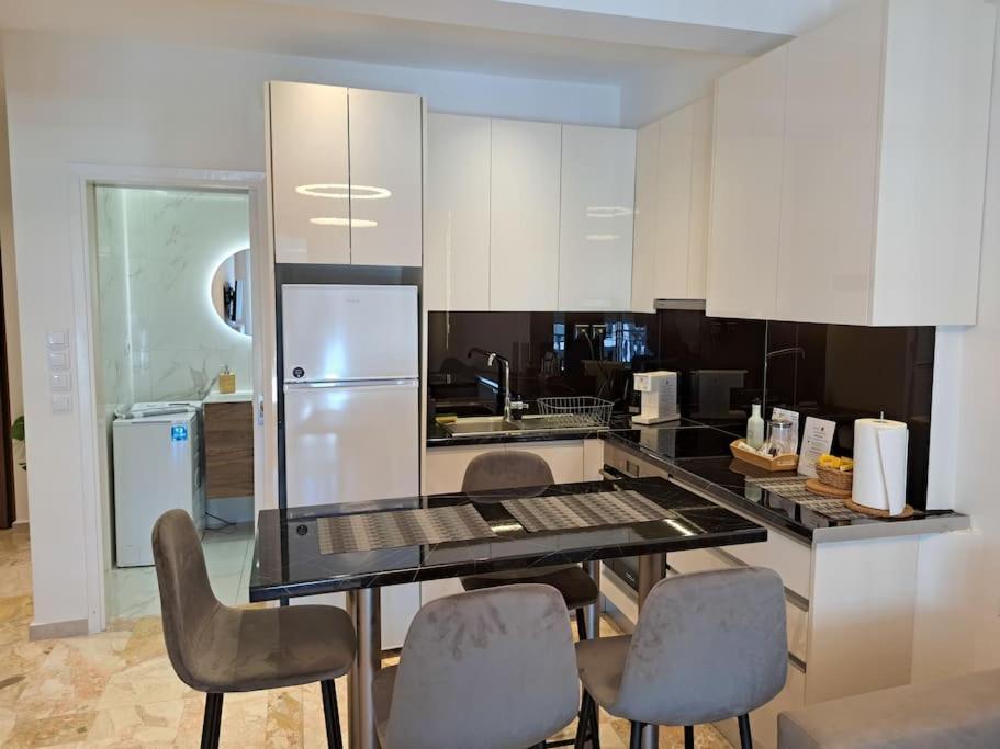 Luxury Suite Patras Exterior foto